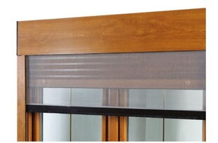 Rollladen Golden Oak mit Insektenschutz