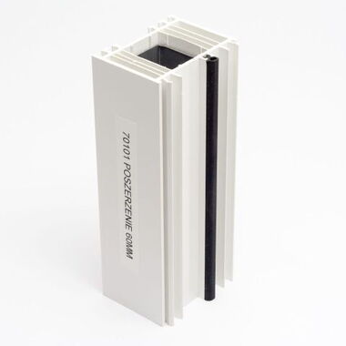 Kunststoff Rahmenverbreiterung mit Stahlverstärkung