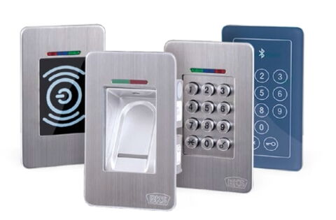 Tür Zugangskontrolle mit Fingerprint, Tastatur, Bluethooth und Rfid