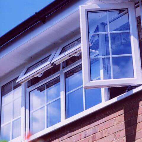 Casement Windows with side hund and top hung