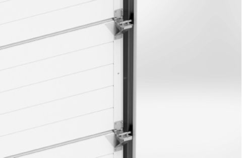 Sektionaltor-Konstruktion mit lackierten Beschlägen