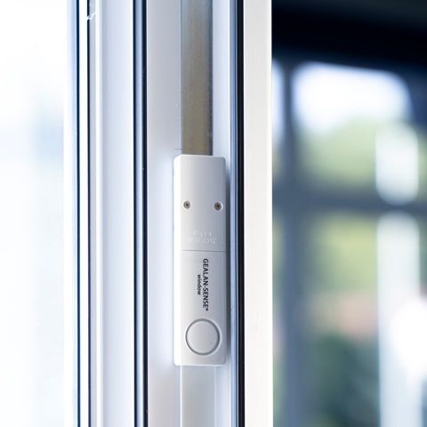 Gealan Sense Window montage