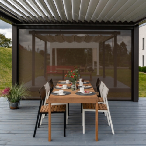 Pergola bewegliche Lamellendach Essbereich