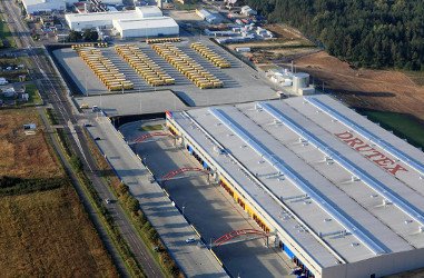 Bauelementezentrum in Polen