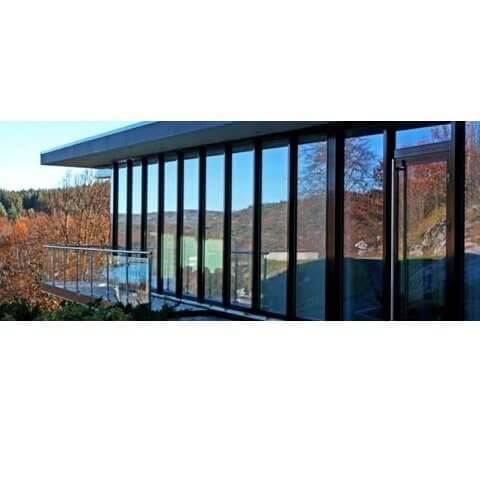 Terrassen-Fassade auf Aluminium