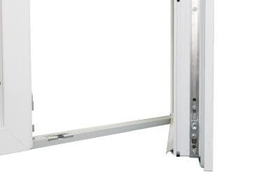 Balkontür mit niedriger Schwelle 20mm