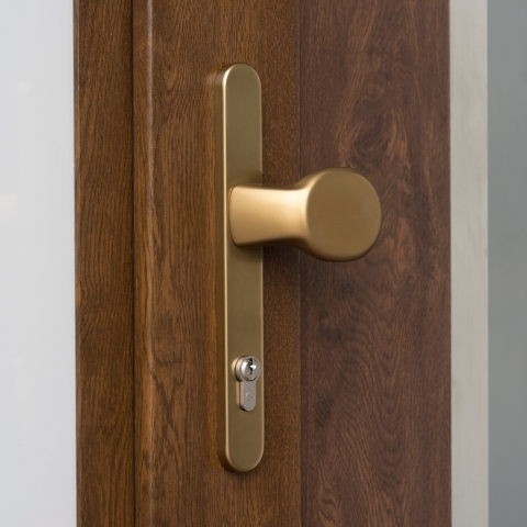 Haustür mit Türknauf Oliv