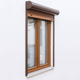 Vorbaurolladen Braun seitliche Ansicht
