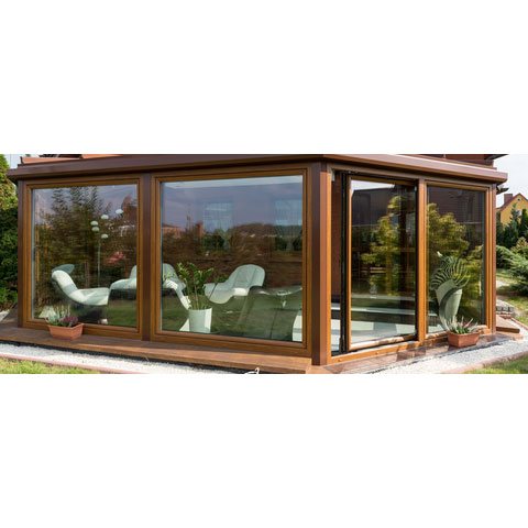 Wintergarten mit PSK Türen aus Kunststoff