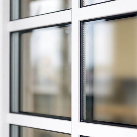 Aufgesetzte Sprossen aus Kunststoff in Weiß